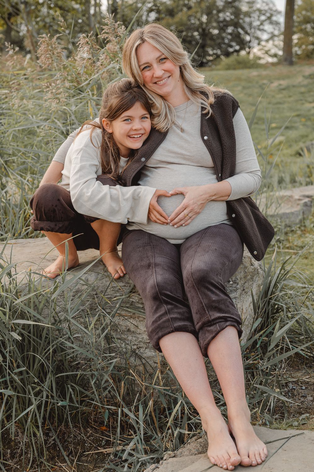 
Babybauchfotografie-Newborn-Familienfotografie-Luenen-Bergkamen-Werne-Babyfotografie-Schwangerschaft-Outdoorfotografie