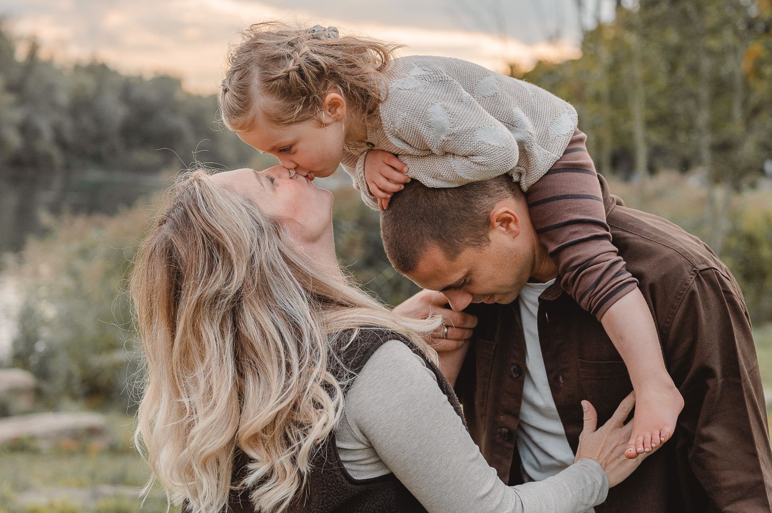 Newborn-Homestory-Neugeborenenfotografie-Babyfotografie-Familienfotografie-Bergkamen-Luenen-Werne-Baby-Fotografin-Fotografie